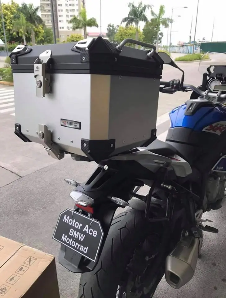 
high quality motorcycle accessories trunk tail box luggage 45 alloy top box motorcycle aluminum side tail box sets 