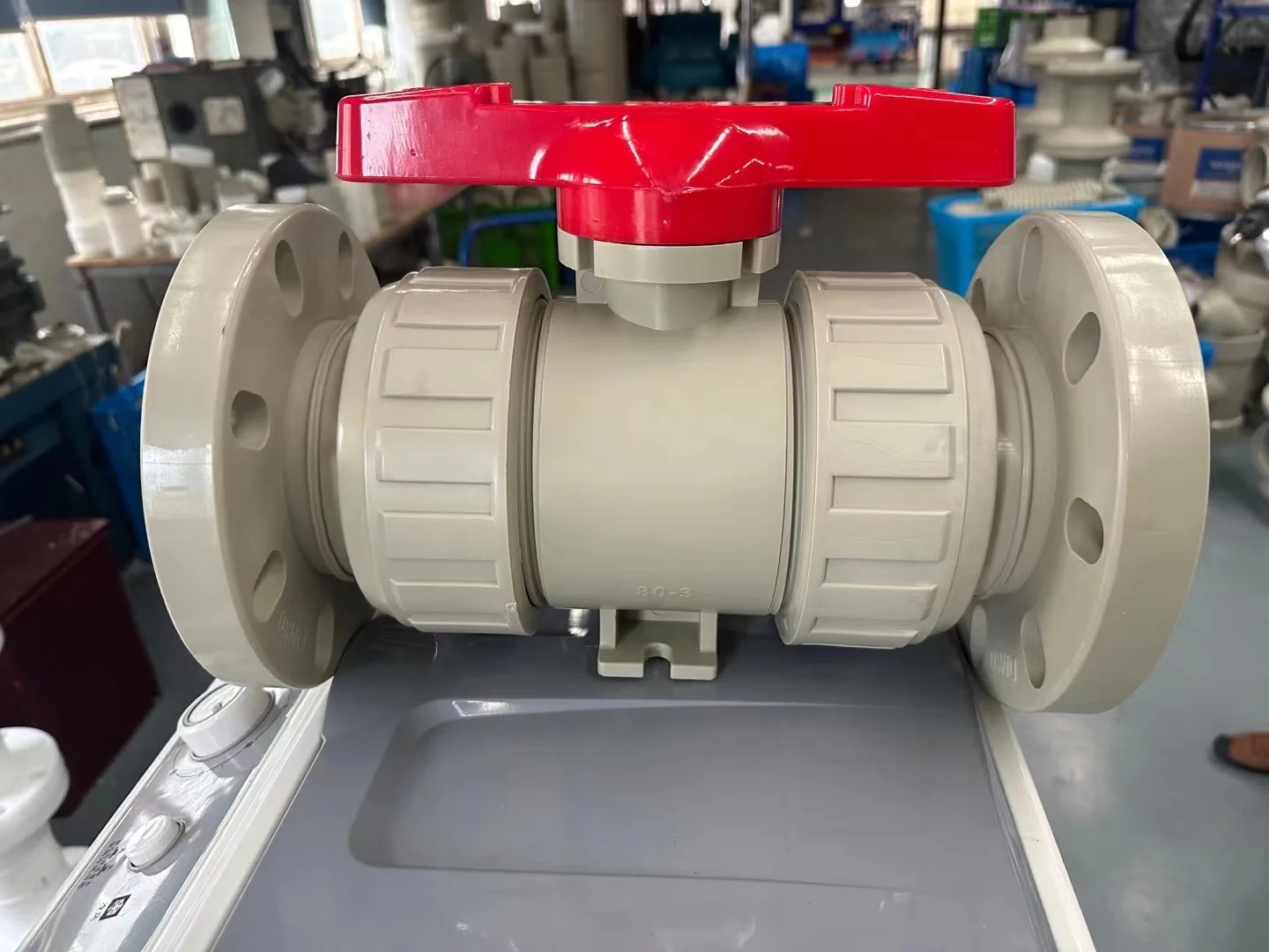 Factory direct sale PVDF/PPH/CPVC/UPVC/RPP socket type true union ball valve for chemical industry or water treatment
