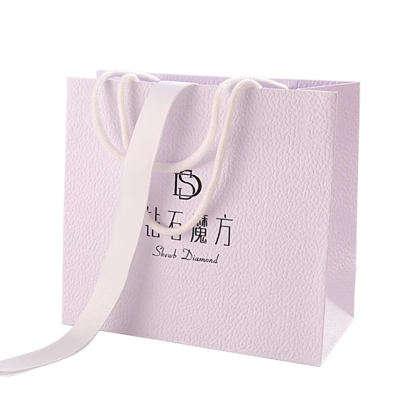 Luxury White Lychee Pattern Jewelry Gift Packaging Recycled Thick Textured Shopping Paper Bag for Clothing