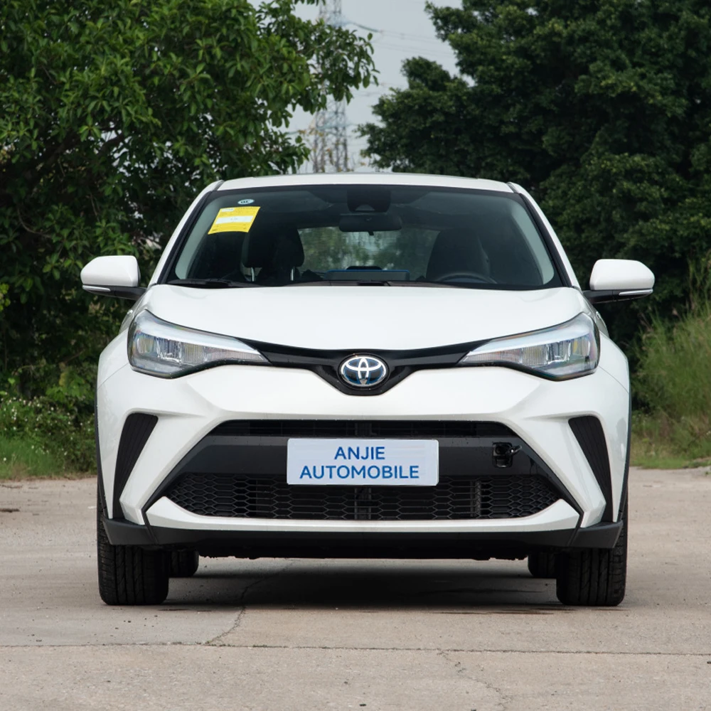 Высокопроизводительный автомобиль 5 дверей мест небольшой внедорожник Toyota Chr 2.0l 146hp L4 бензиновые автомобили для взрослых
