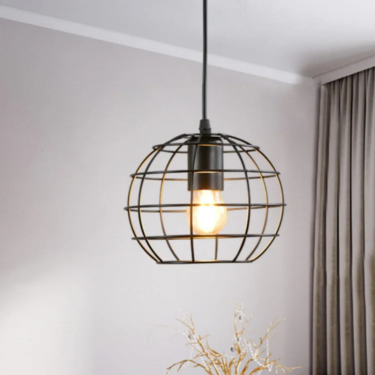 Nordic creative personality cafe restaurant small iron cage art bar table chandelier clothing store retro mesh chandelier