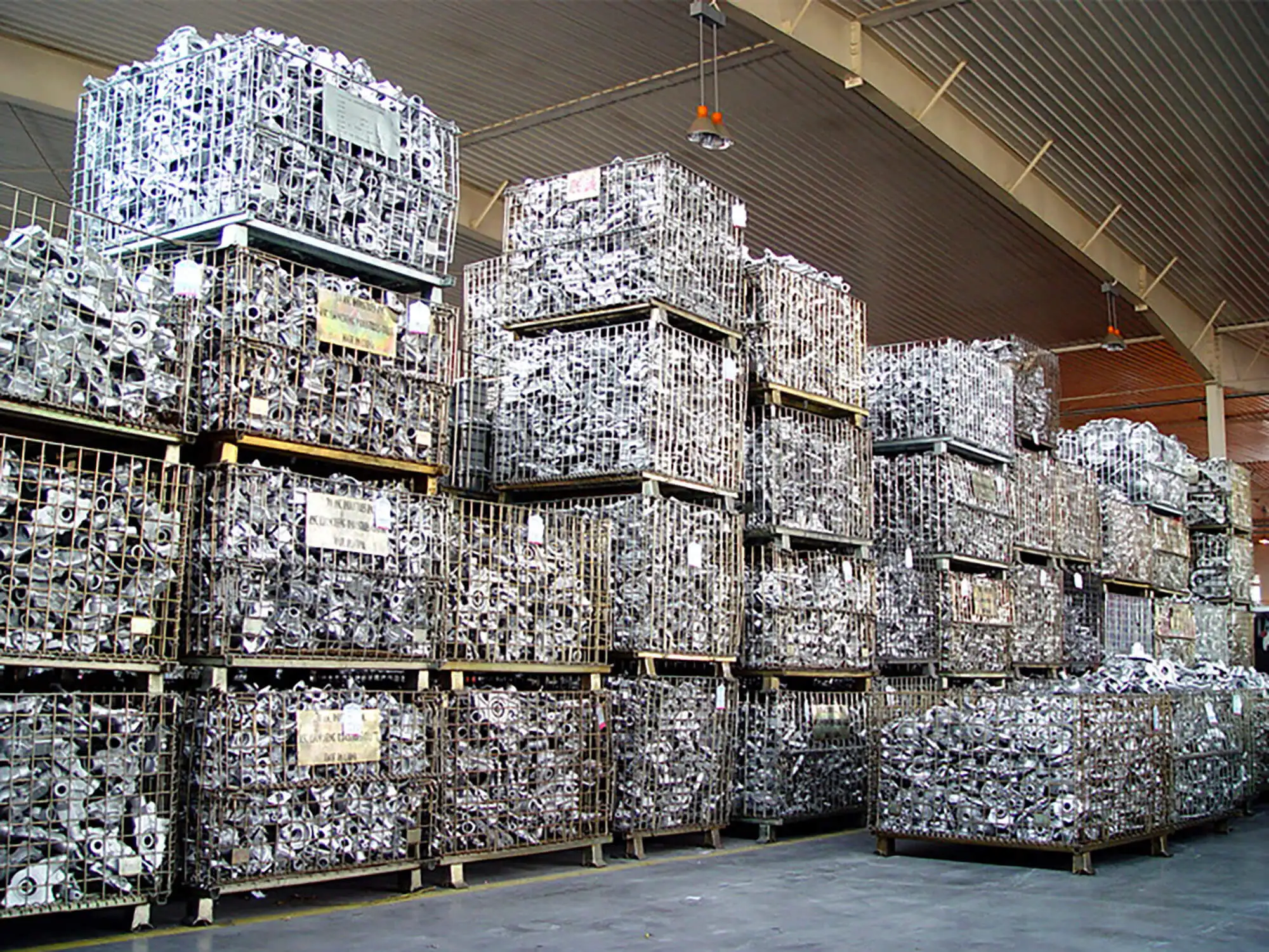 Mracking High Quality Steel Collapsible Mesh Wire Container With Wheels