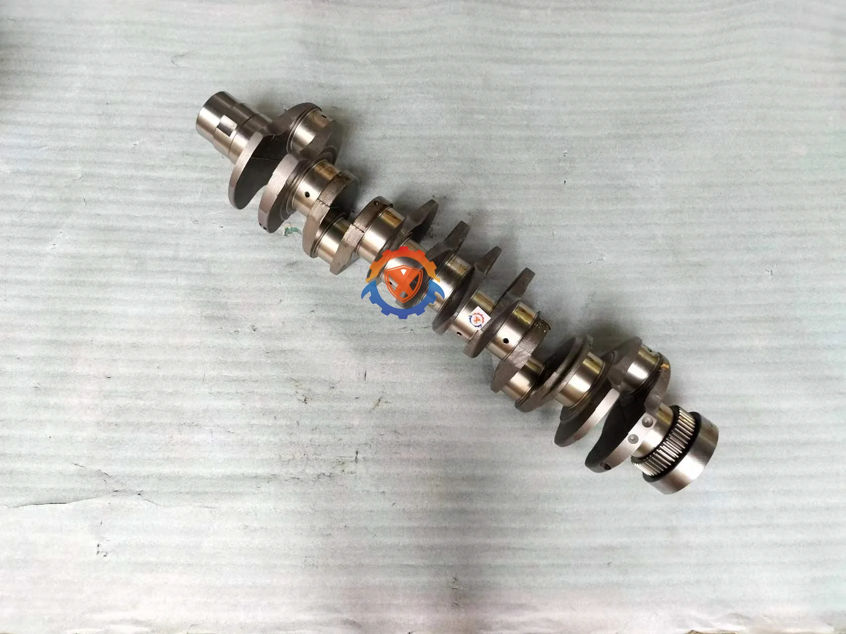 EC210B EC210C Excavator Parts D6D D6E Engine Crankshaft VOE21351237 04502707 20799122 04292806 04502637 20486222