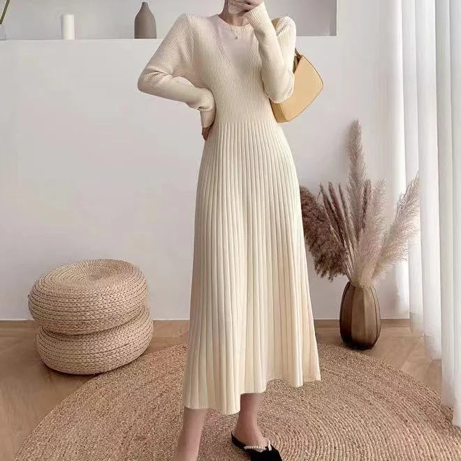 Spring, autumn and winter new slim-fit knitted base dress