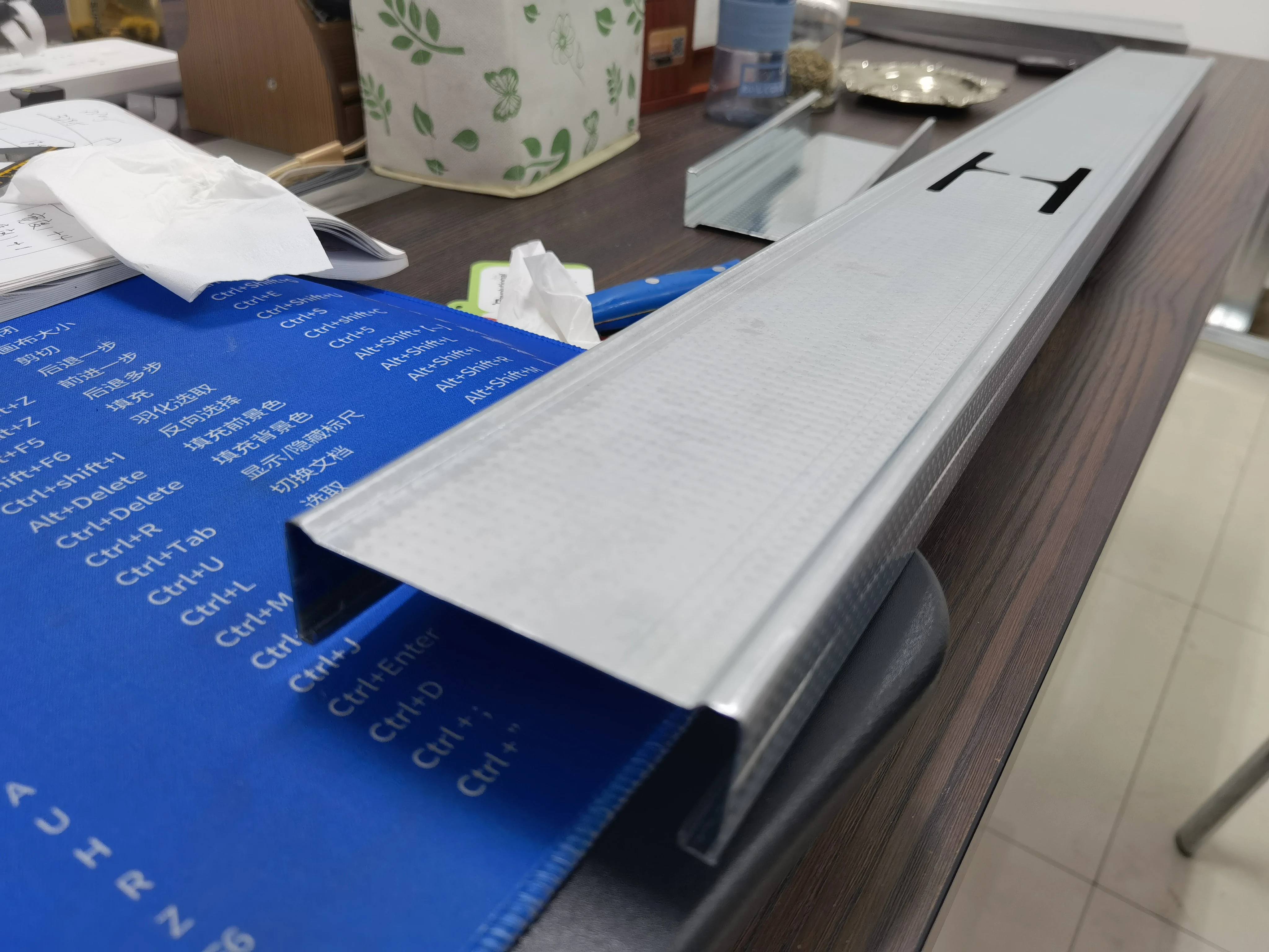 Fully automatic metal stud and track roll forming machine din rail roll forming machine rolling forming machine