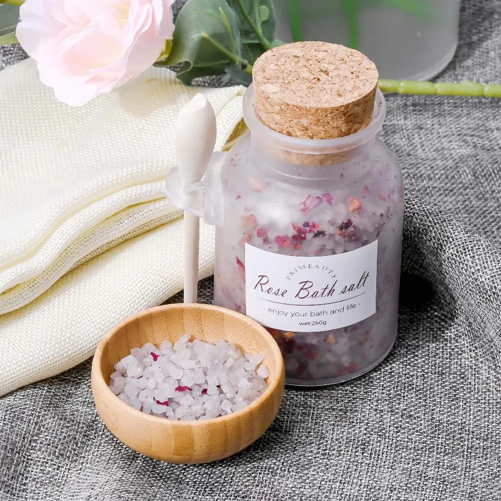 Wholesale luxury 260g Crystal Detox Spa Aromatherapy Chamomile Rose Lavender Petal Bath Salt With Flowers