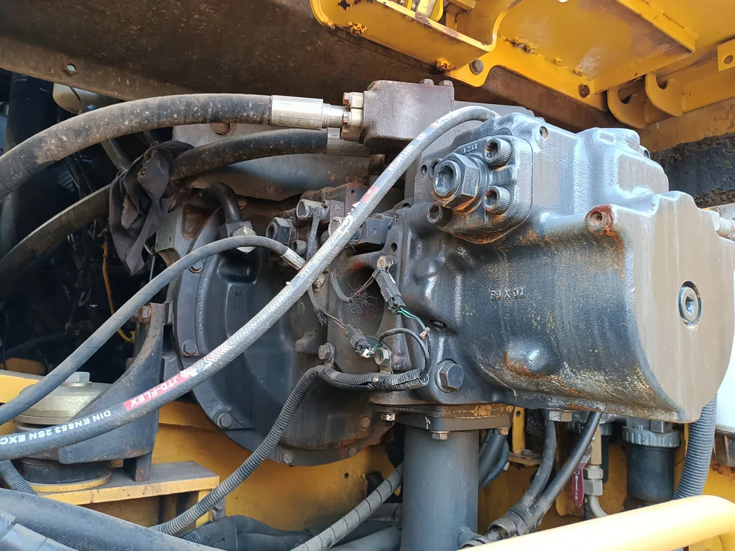 Оригинальный японский гусеничный экскаватор Komatsu 400-7 40 тонн PC400-7 б/у по всему миру