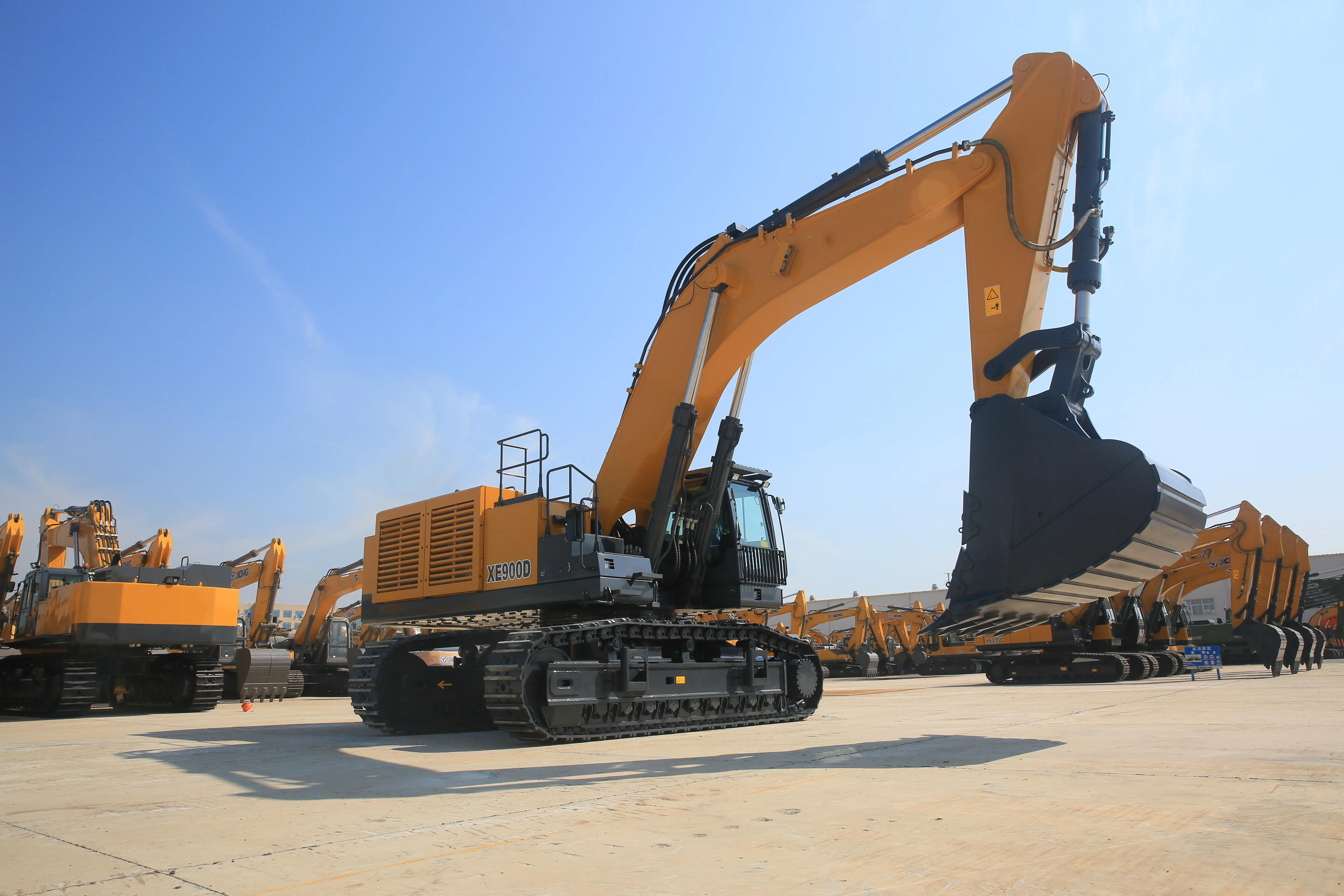 XE900D 90 Ton Large Hydraulic Crawler Mining Excavator for Sale