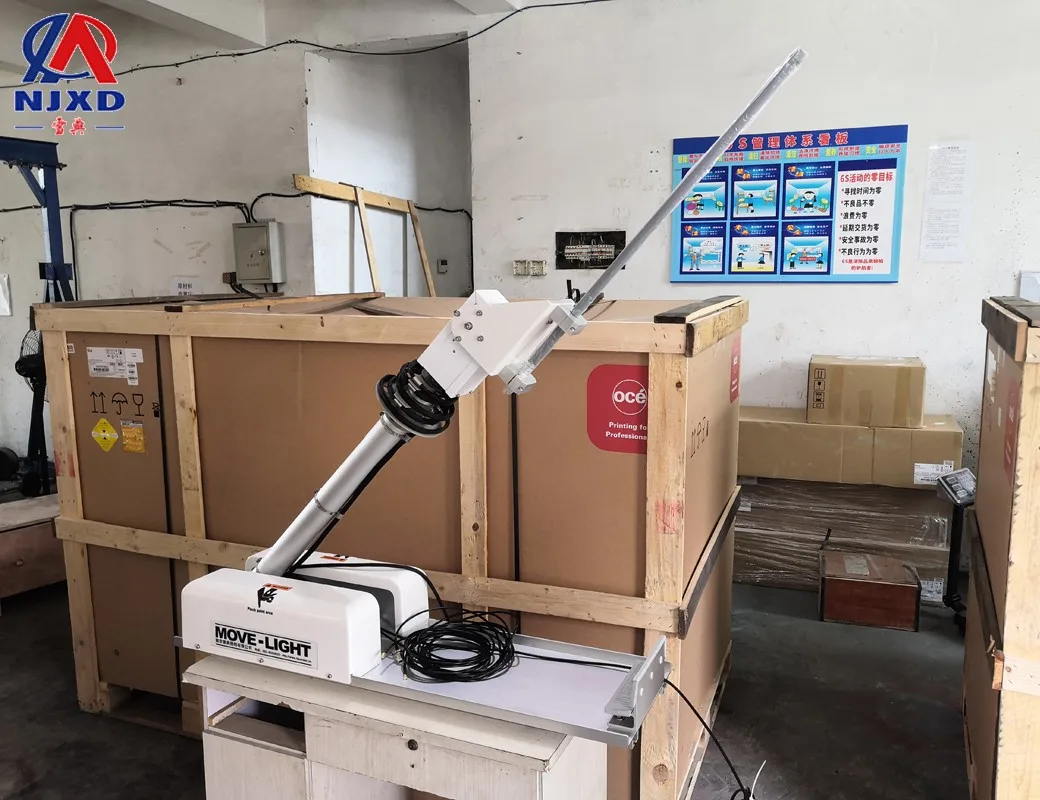 
XD1325 Roof Vehicle Mounted Lodging Mast with Antenna 