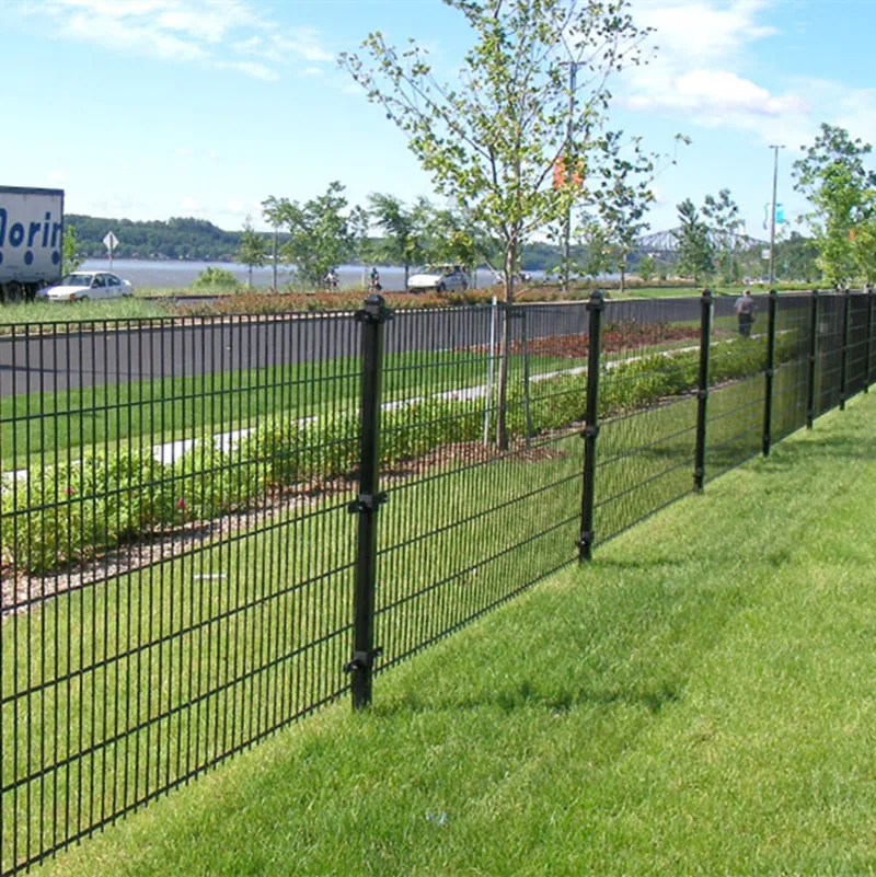 Cheap 656 Security Double Wire Mesh Iron Fence Electric Twin Wires Yard Fencing with square post