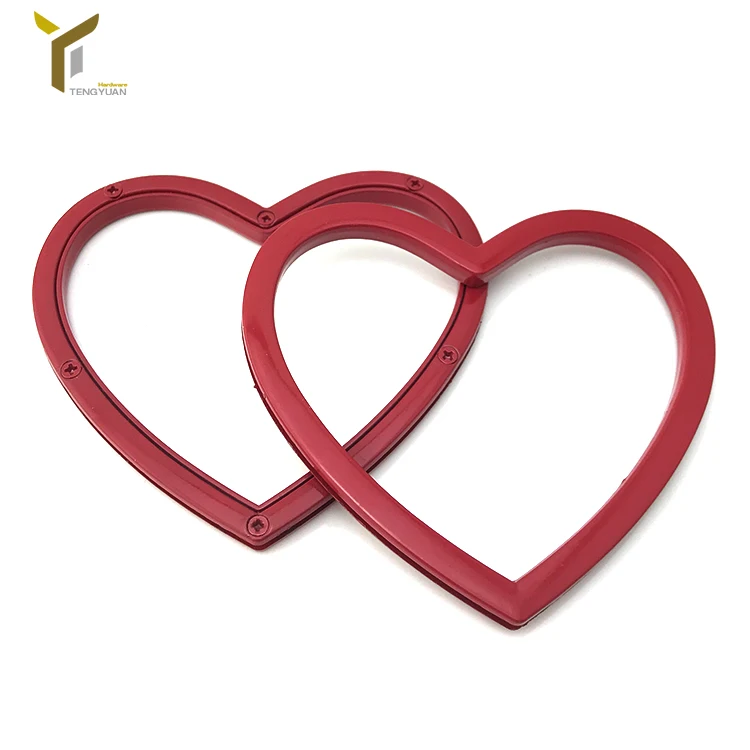 Zinc alloy spray painting process Ring Buckle Hardware Bags Clip Metal heart-shaped handle for bags