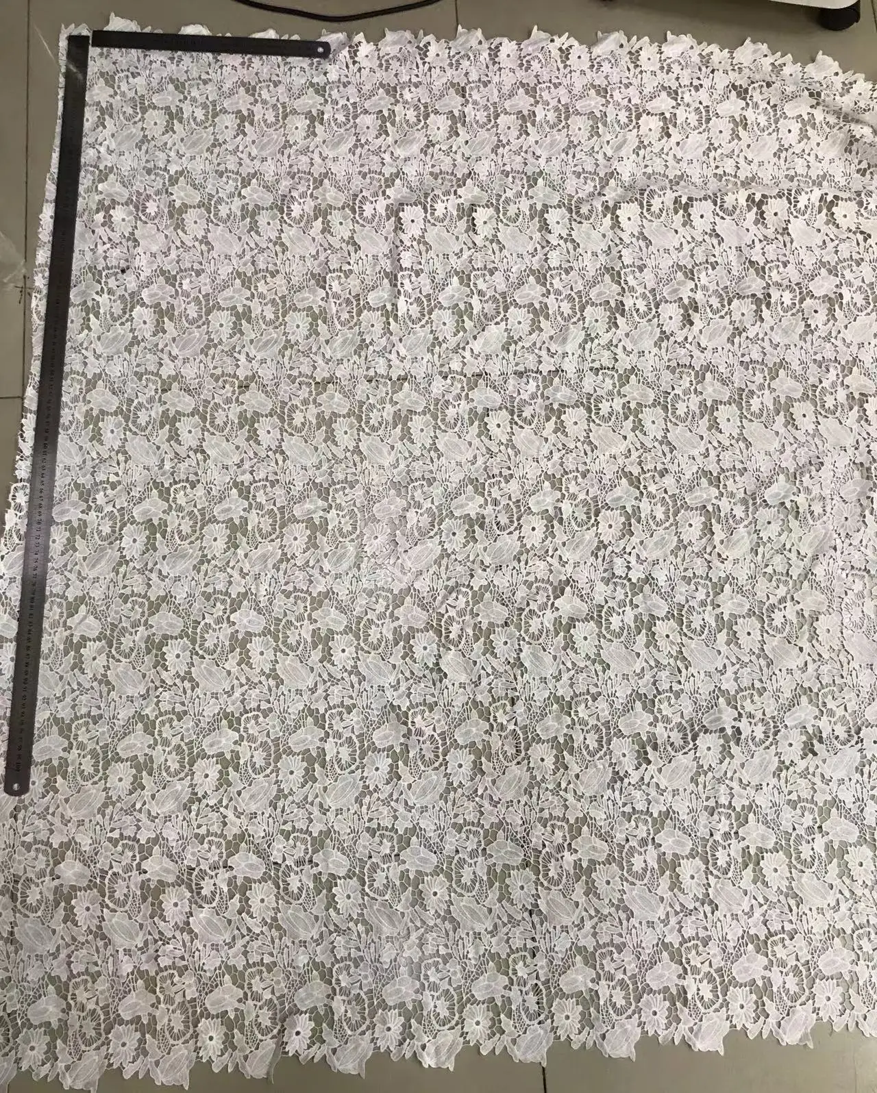 100% Polyester embroidered cloth clothing fabric color embroidered cloth hollow embroidered fabric popular embroidery fabric