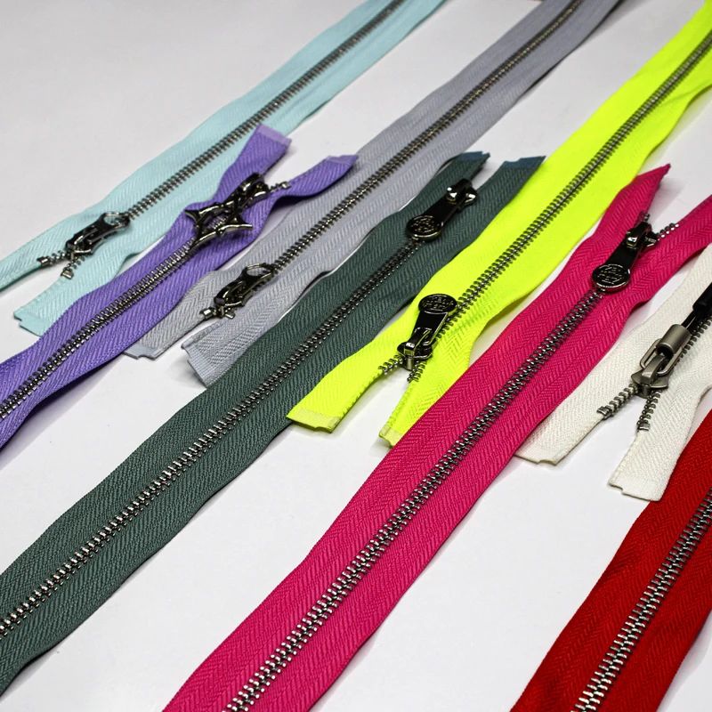 Custom Color Factory Wholesale 3# 4# Closed end invisible zip stock Nylon Invisible Zippers for sewing Garments Hidden Zip