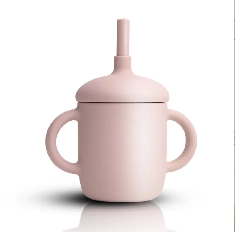 2023 Hot sale Silicone Strong water cup baby bottle with lid and straw heat-resistant