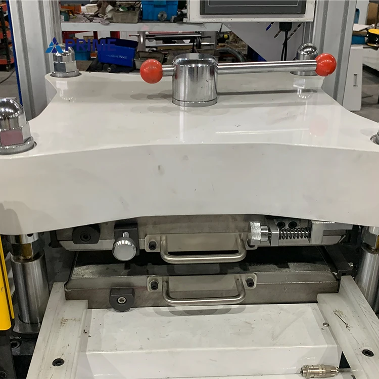 Automatic Adhesive Label Flatbed High Speed Printed Label Die Cutting Machine With Hot Stamping Foil