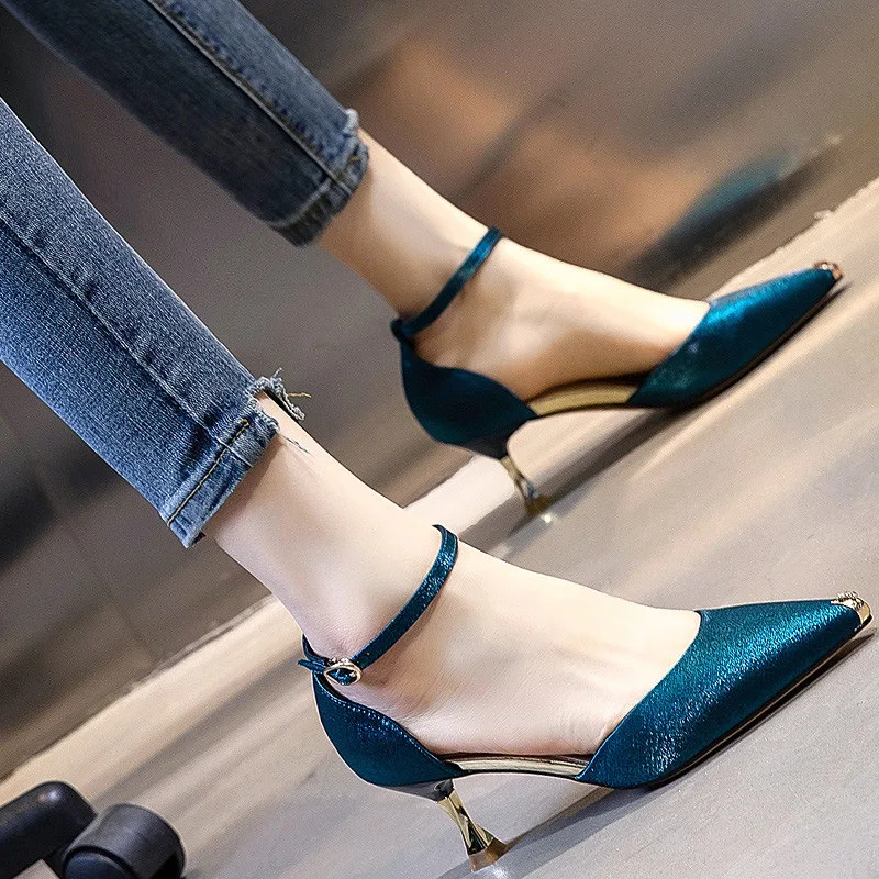 2022 Fashion Casual Mature Ladies Shoes Women New Design High Heeled Sandals