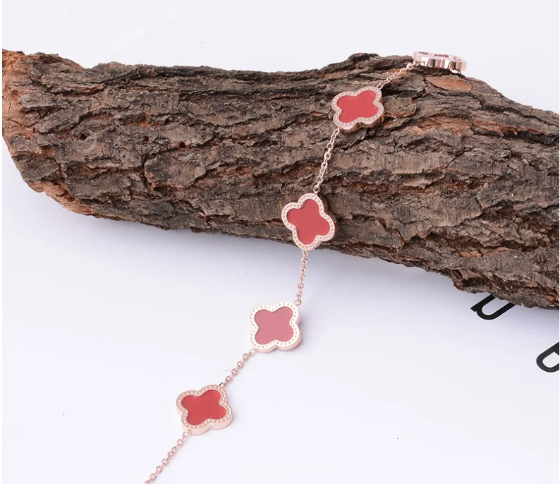 
Titanium Steel Bracelet European and American Fashion Jewelry Four-Leaf Clover Flower Bracelet 