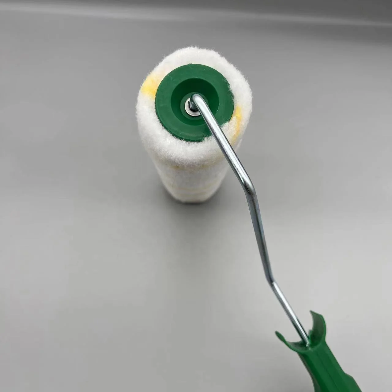9' Roller paint brush