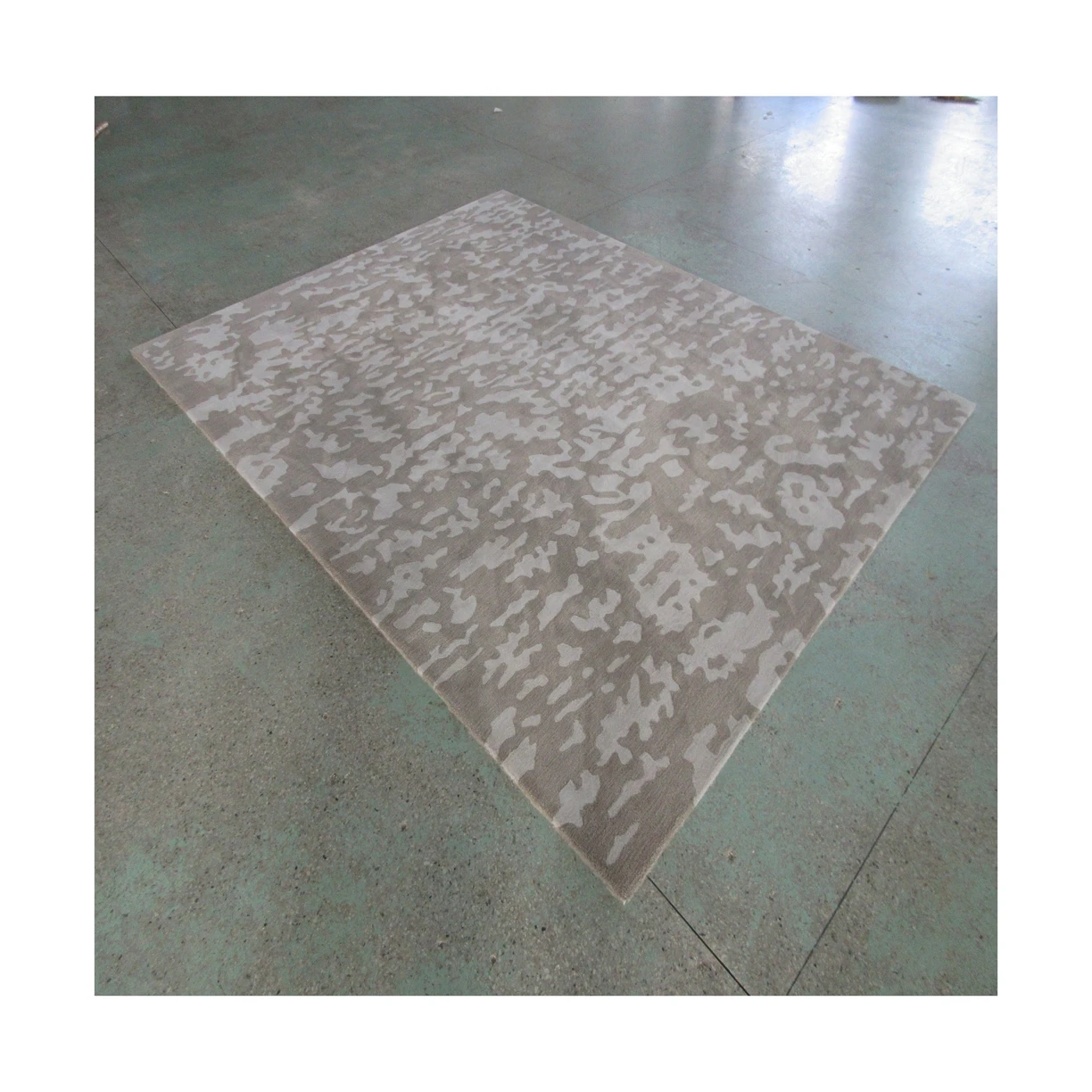 Wool blend Viscose Cotton Cloth Backing Rug Hand Tufted Rug