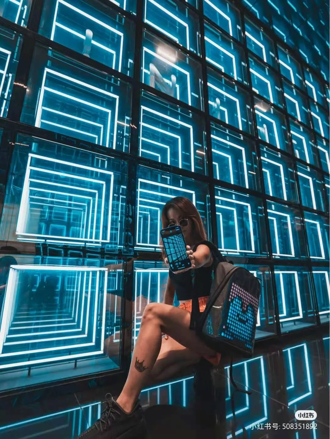 Wired DMX illuminated Neon Mirror Infinity LED Dance Floor For Stage Party KTV Wall Background Light