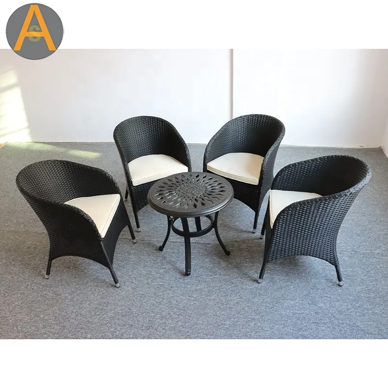 Modern Garden Furniture Aluminum Rattan Dining Set Outdoor Table and Chair Set Rattan / Wicker Powder Coating Aluminum Frame