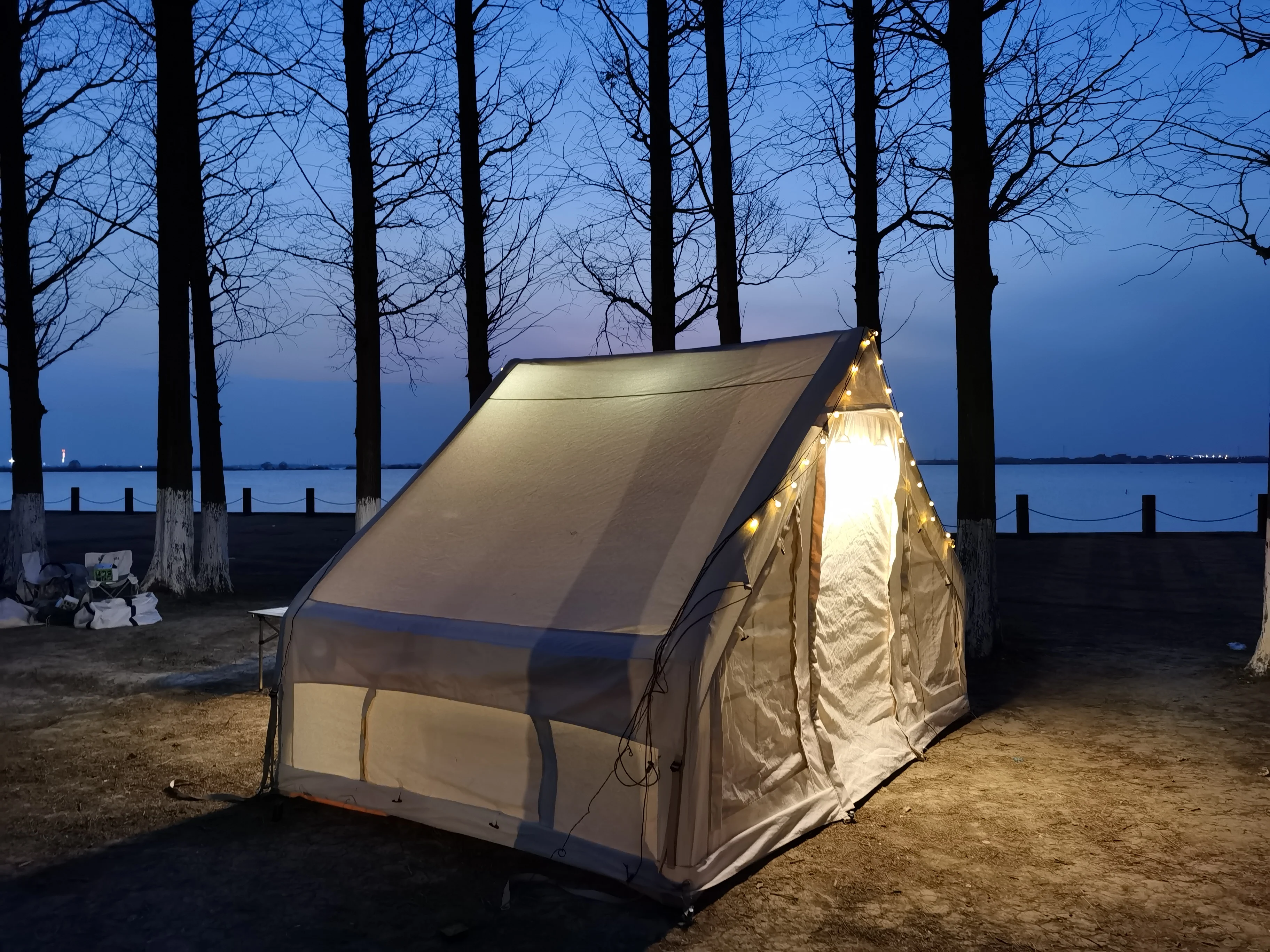 Hot Selling Portable Inflatable Camping Tent Outdoor Inflatable Camping Accommodation tent