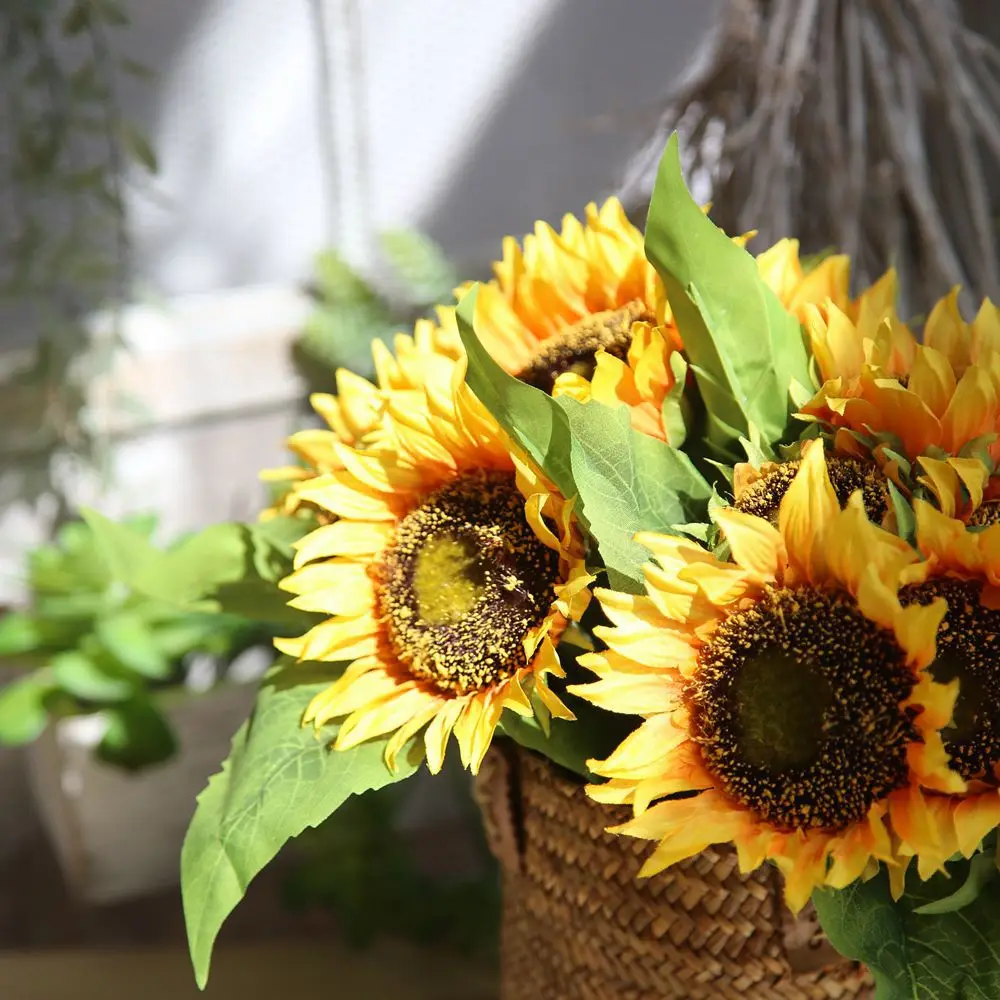 Sunflowers Artificial Flowers Hand Tied Bouquet Wholesale Wedding Silk Orange and Yellow Flower Centerpieces Sunflower
