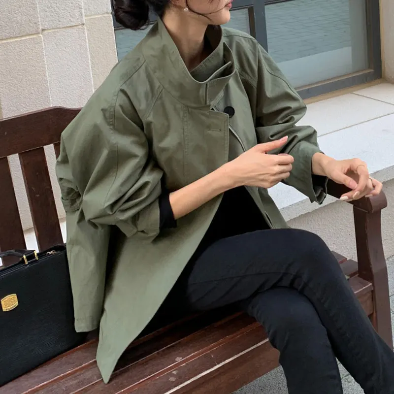 Wholesale 2022 Korean Chic Autumn Retro British Style Stand-up Collar Cloak Design Loose Long-sleeved Short Trench Coat
