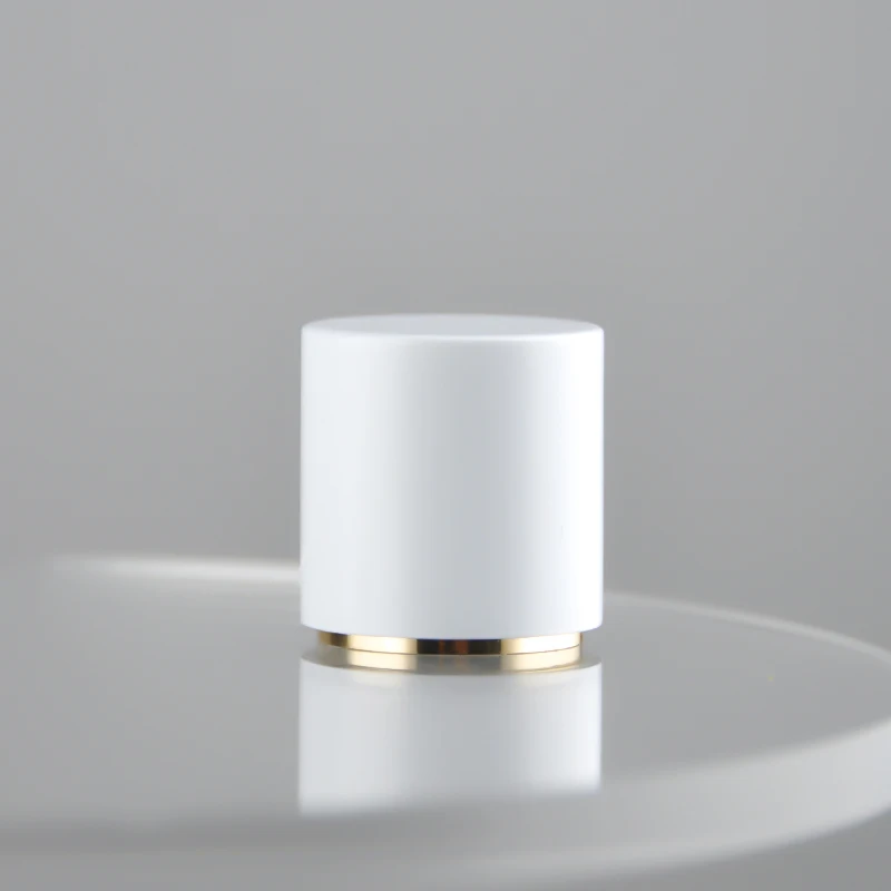 High-grade weighted positioning magnet cover wholesale perfume magnetic cap, cosmetic cap