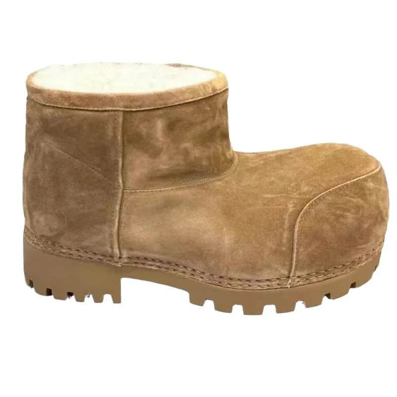 Manufacturer Custom Luxury Unisex Men Warm Platform Ski Boots Thick Sole Vintage Big Toe Genuine Leather Snow Women Ankle  Boots