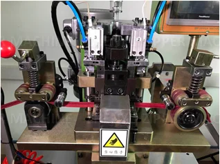 Factory Price Full Automatic Nylon Zipper CNC Gapping And Stripping Machine