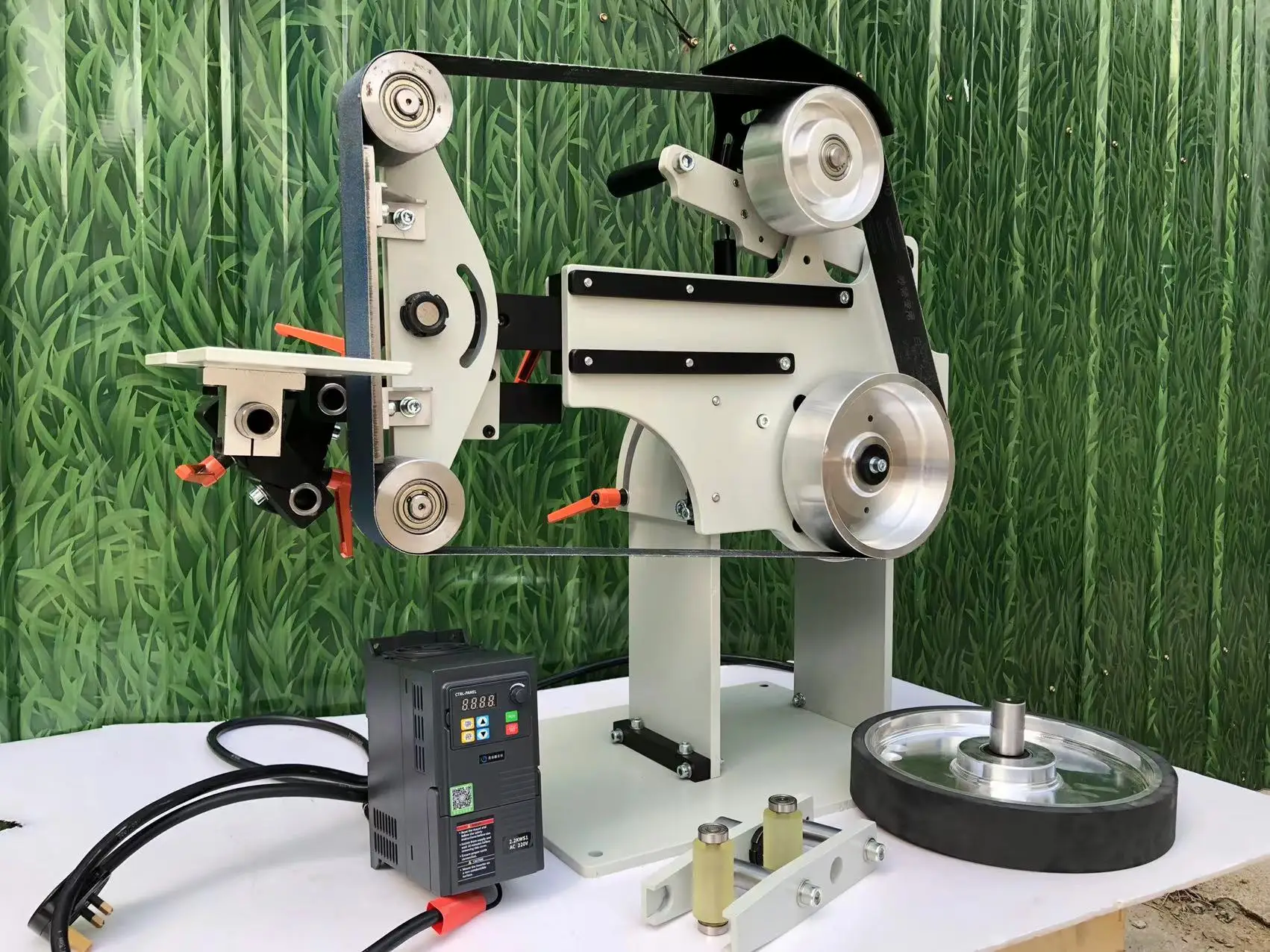 Professional manufacturer metal belt sander machine with different heads