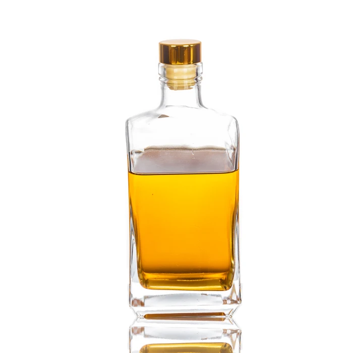 square shape  750ml  brandy xo liquor glass bottle with cork stoppers
