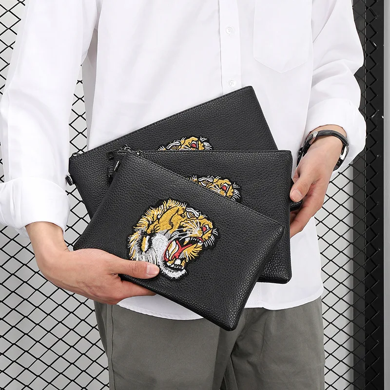 Large capacity soft PU leather hand bag wholesale cool tiger pattern sling shoulder bag clutch bag for men