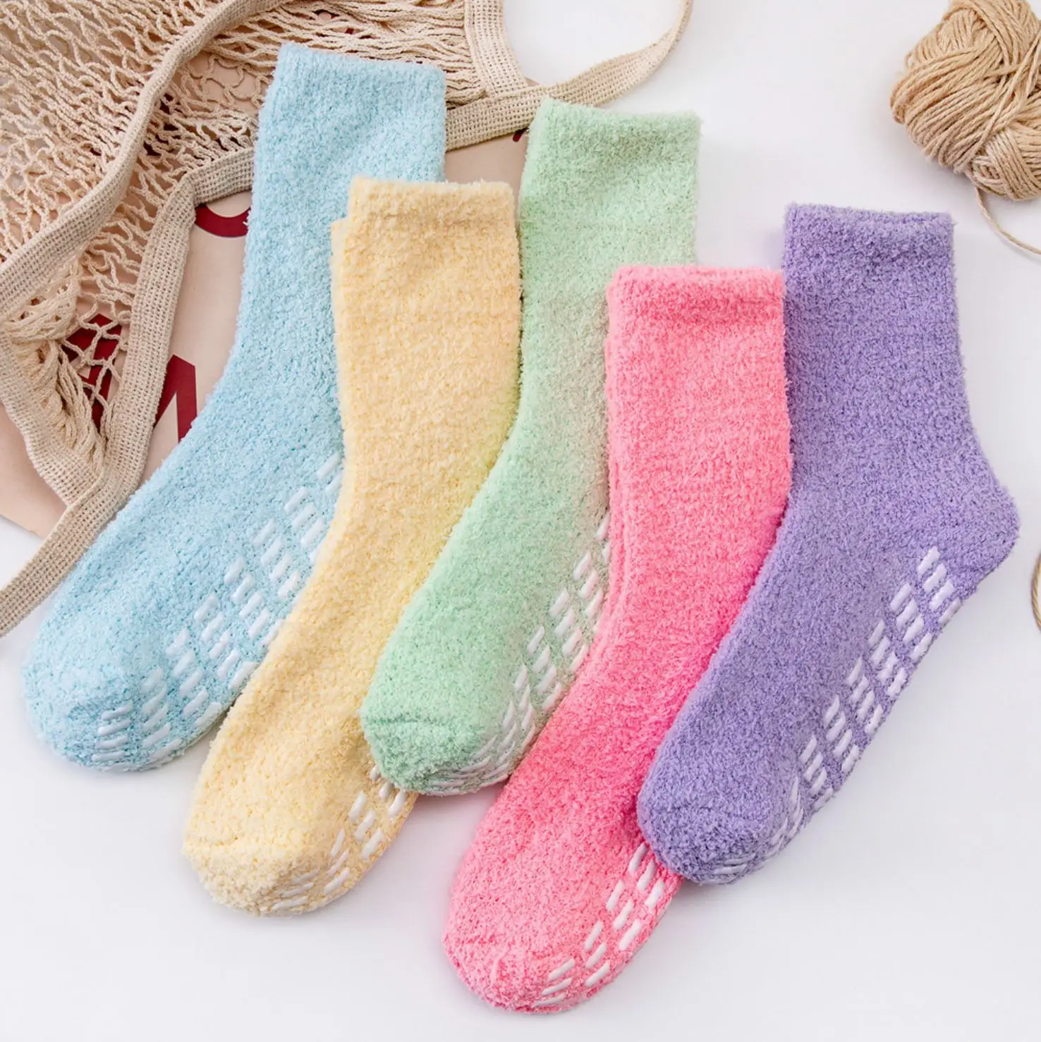 Women Yoga Pilates Soft Warm Cozy Fuzzy Socks Anti Slip Athletic Plush Slipper Grip Socks