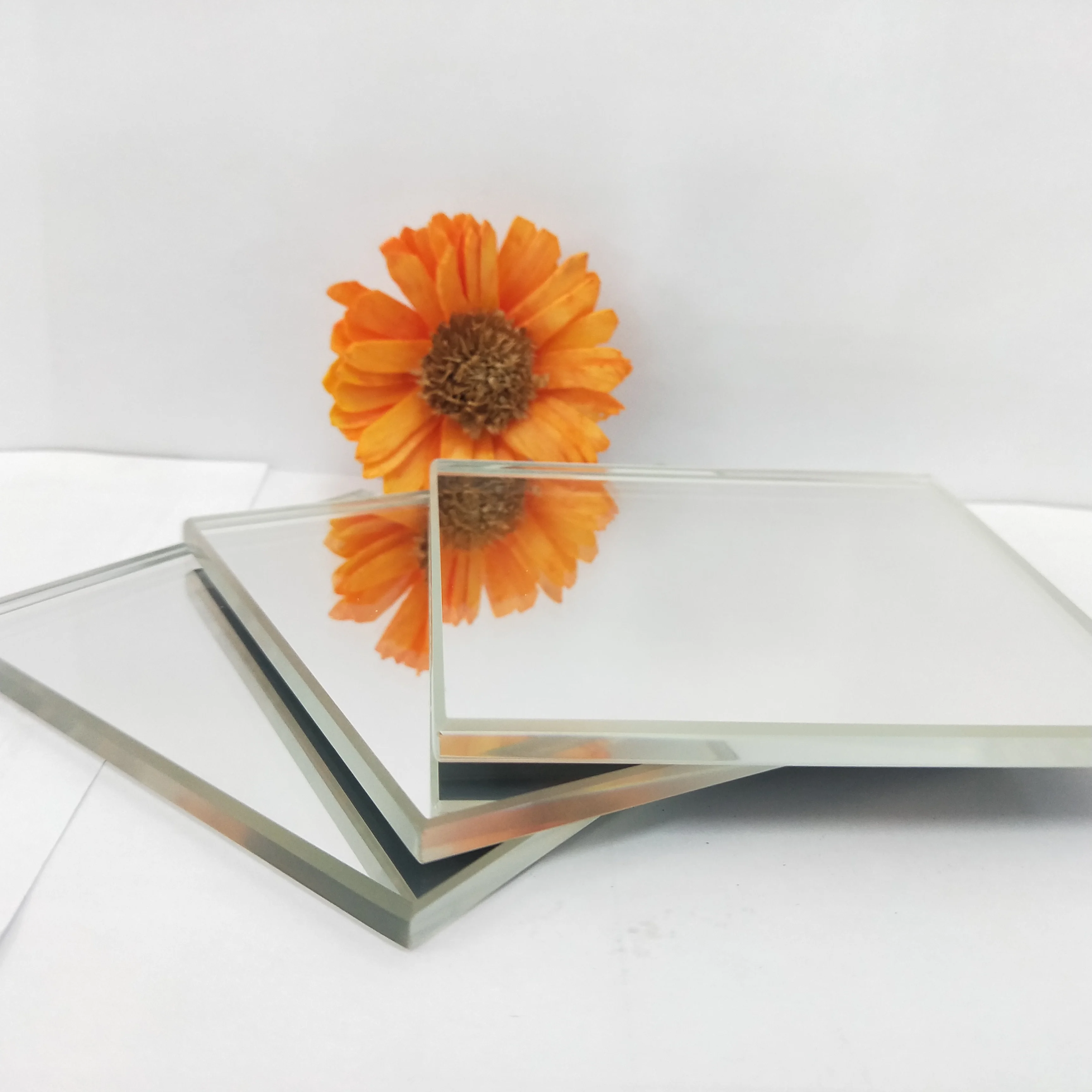 Qingdao Glass Factory 1mm-12mm Safety Tempered Toughened Wall Mouted Aluminum Silver Mirror for Bathroom Wall