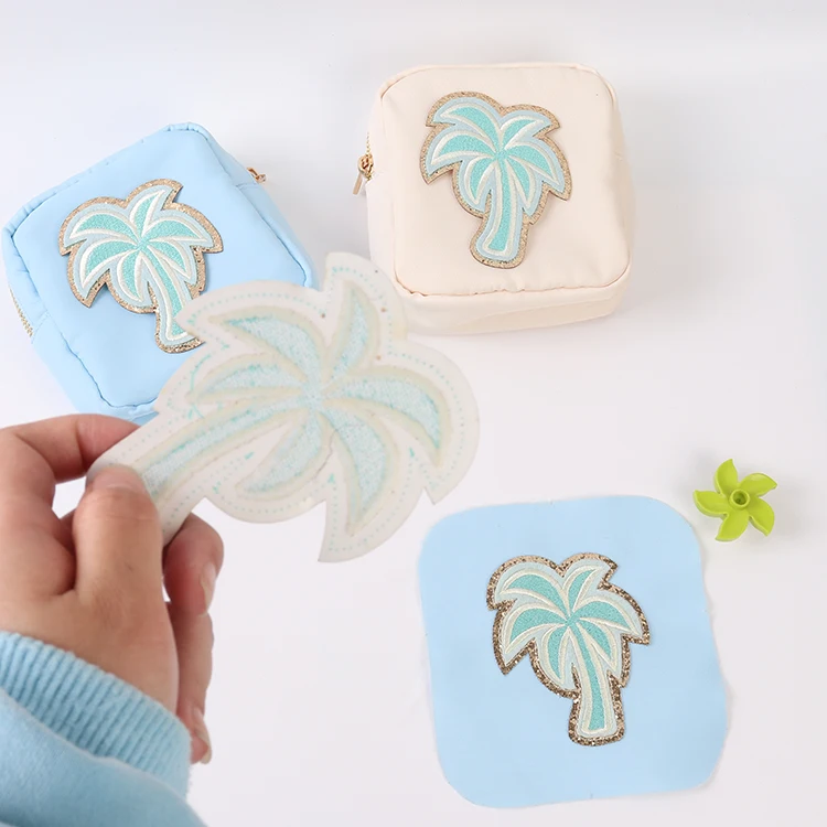 Wholesale patches embroidery sticker cute iron on bling gold glitter embroidered coconut palm tree patches for bags T shirt DIY