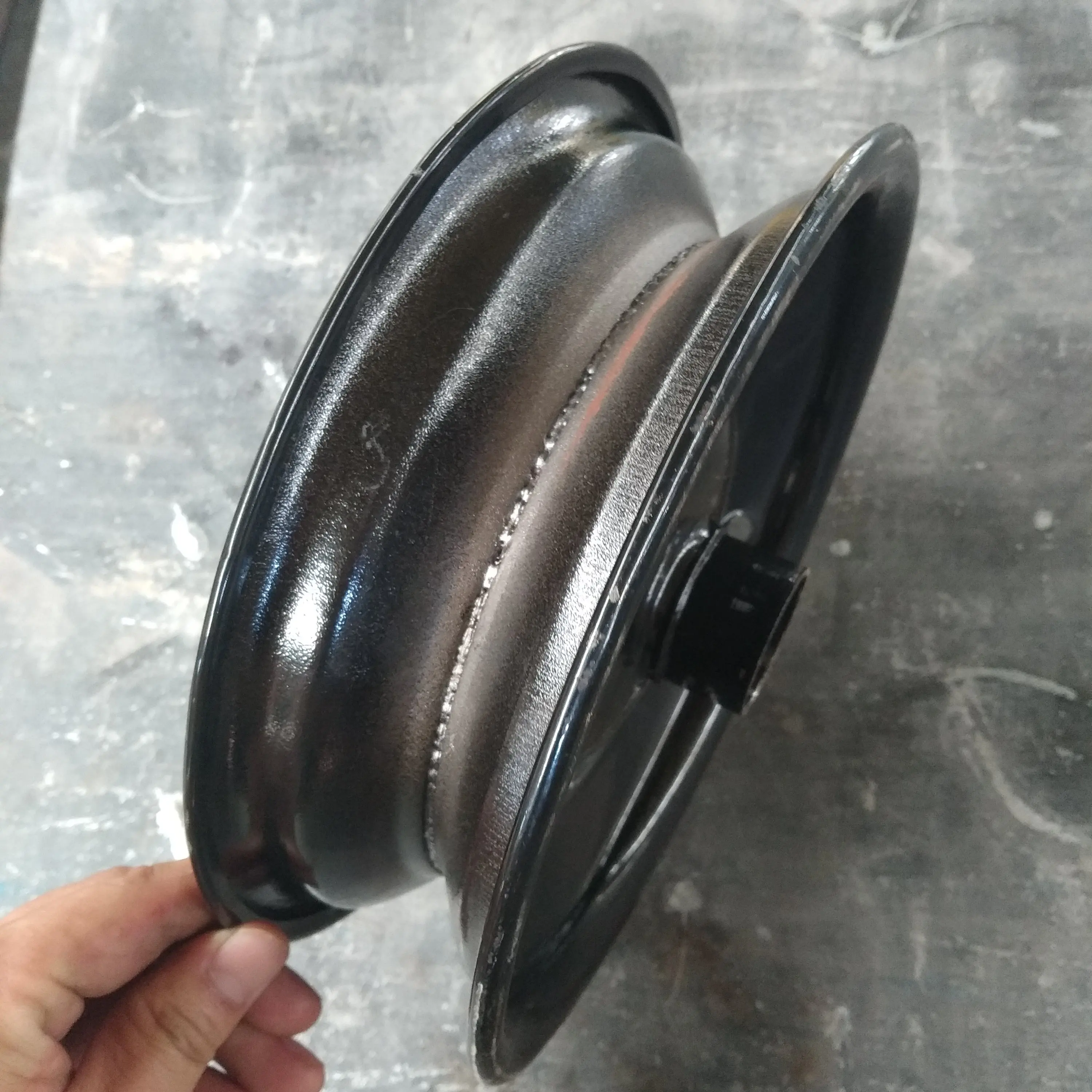 wheelbarrow solid or pneumatic air wheel  rim 4.00-8