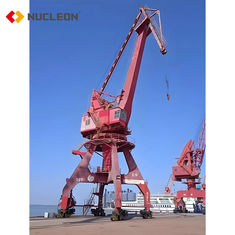 Mobile Harbor Container Lift 40T Hydraulic Pedestal Single Jib Portal Crane