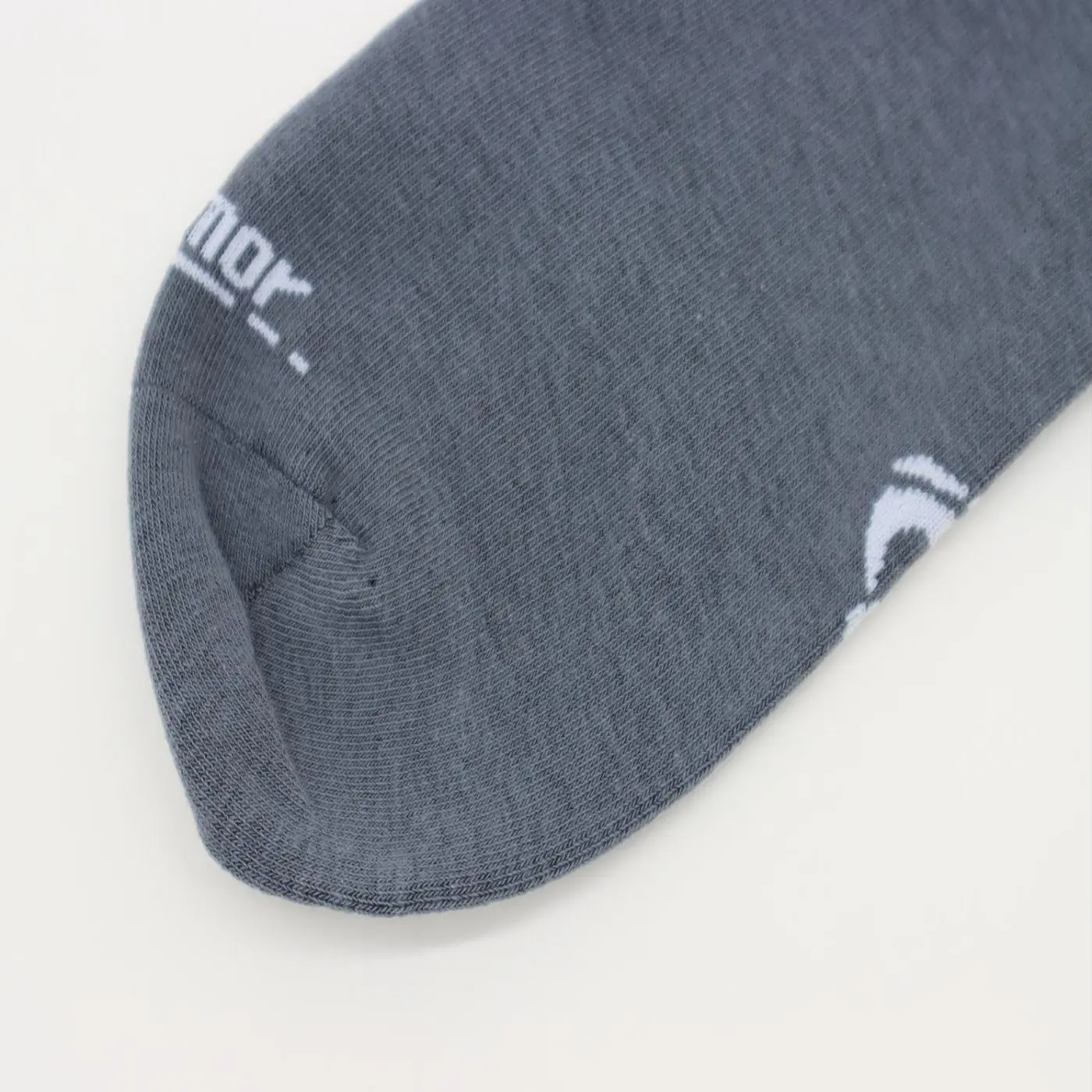 Wholesale from china fashionable knitted men 100% cotton black sport sock