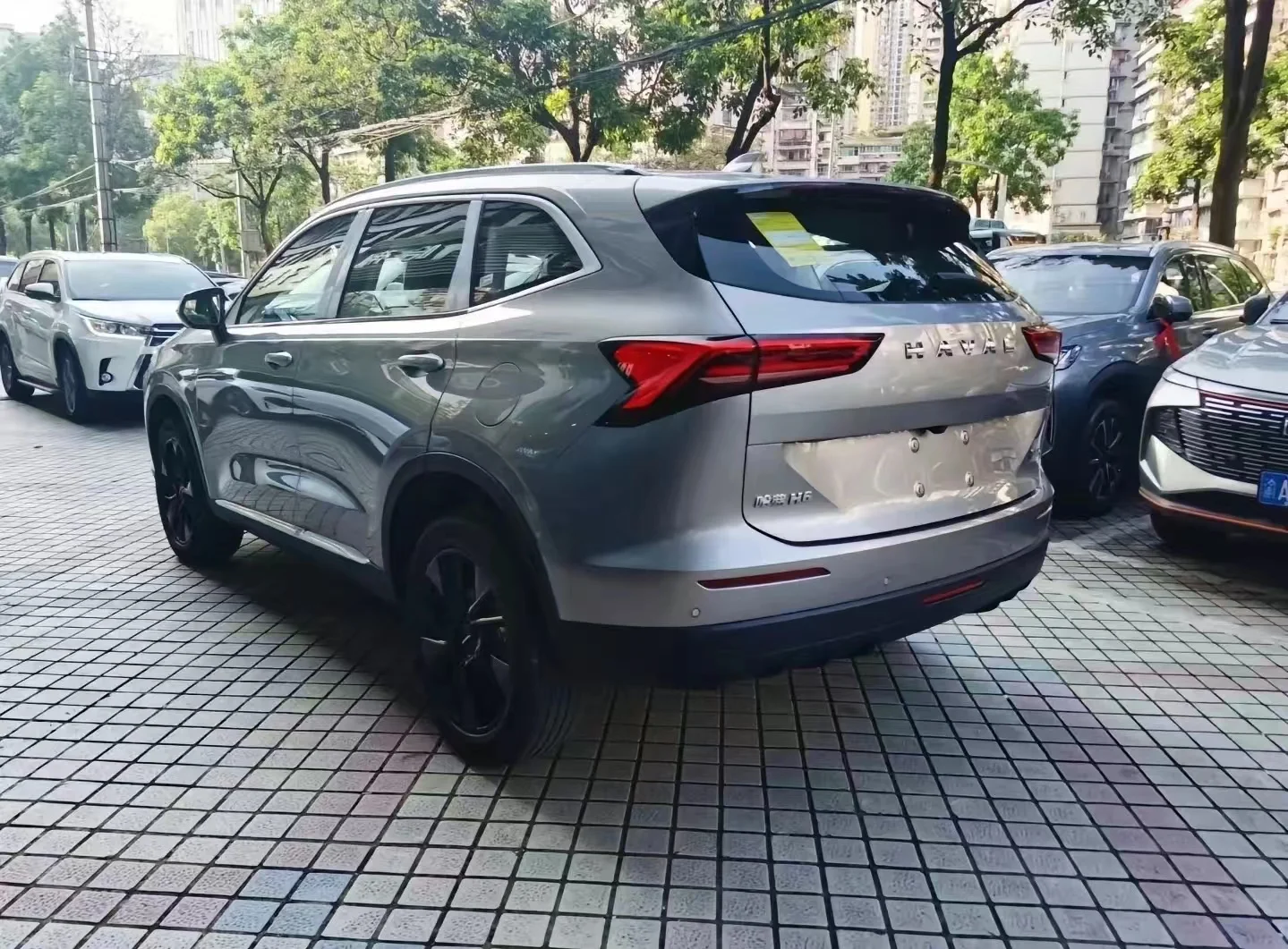 Роскошная серия небольших бензиновых автомобилей 2 0 t haval h6 4wd 5-дверный 5-местный внедорожник китайский производитель для продажи