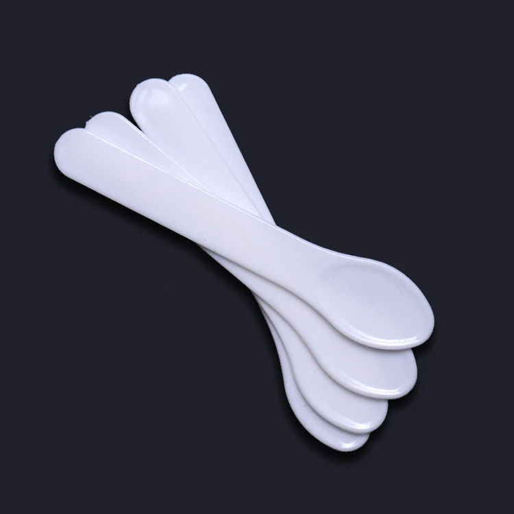 DIY Spoons Mini cream Cosmetic Spatula Scoop Disposable White Plastic Spoon Makeup Maquillage Tools
