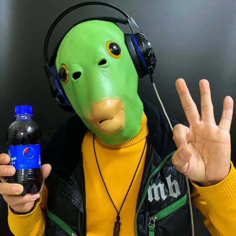 TikTok Influencer Style Green Fish Head Mask Animal Green Fish Mask Funny Prank Gag Sand Sculpture Head Cover