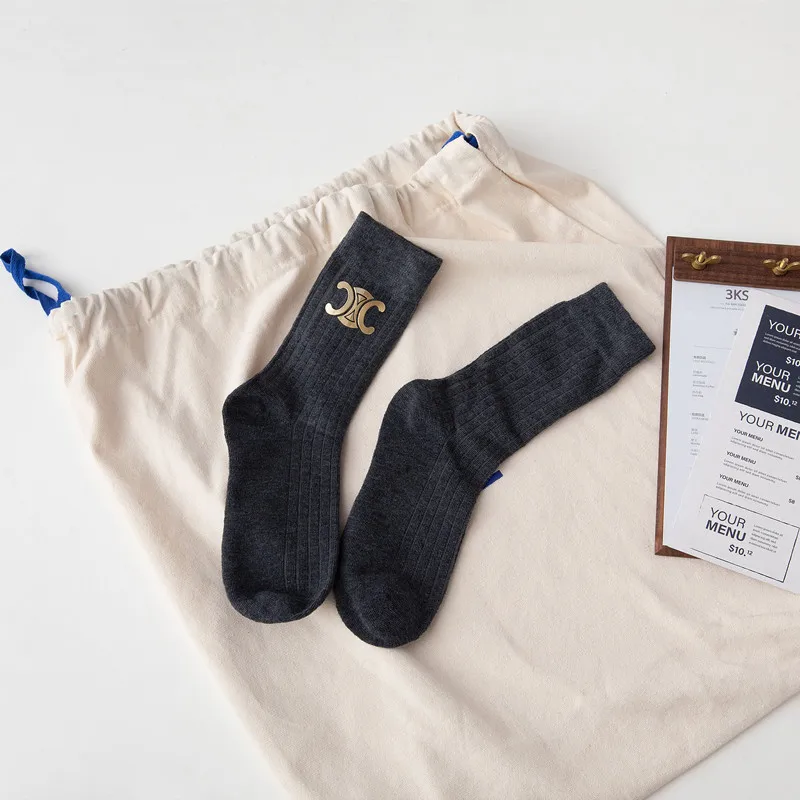 Pure color style Young girl socks ins fashion new trends cheap price 1 dollar shop socks