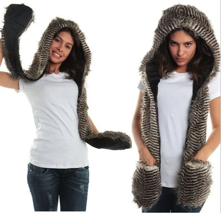 Wholesale New Design winter wears for Woman Customized Faux Fur Winter Scarf Hat Gloves Sets