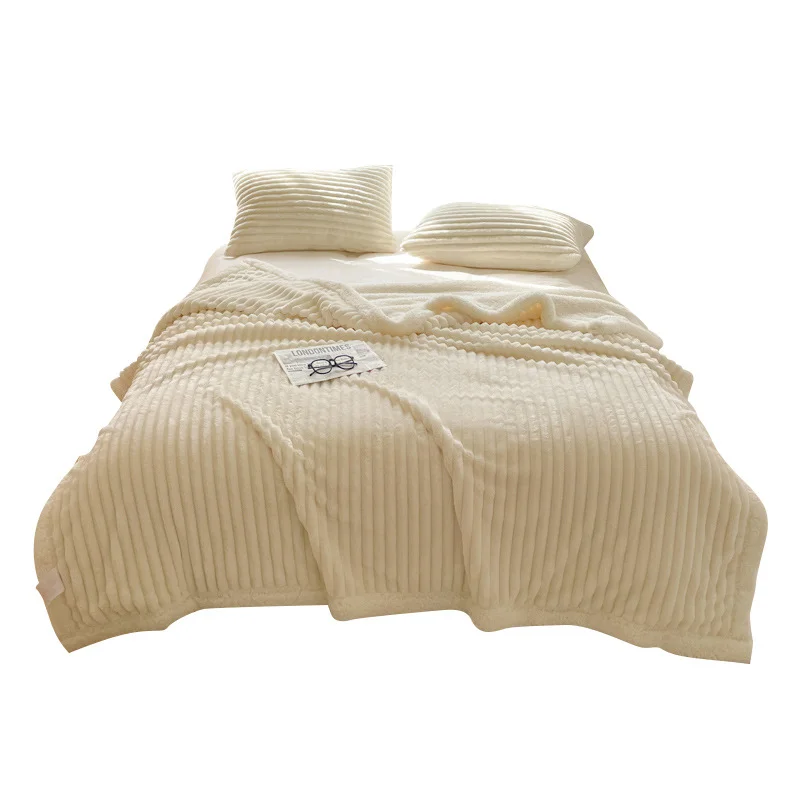 Wholesale Warm Summer Sunshine Hometextile Rectangular Eco-Friendly Flannel 100%Polyester Soft Blankets outdoor blanket