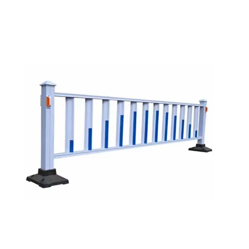 Customized Traffic Safety Barrier Facilities Anti-Collision Road Barricade Fence Traffic Crowd Control Barrier With Flat Feet
