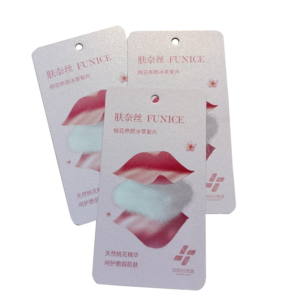 Customized Printed Thick Kraft Paper Label Hang Tags With String For Garment