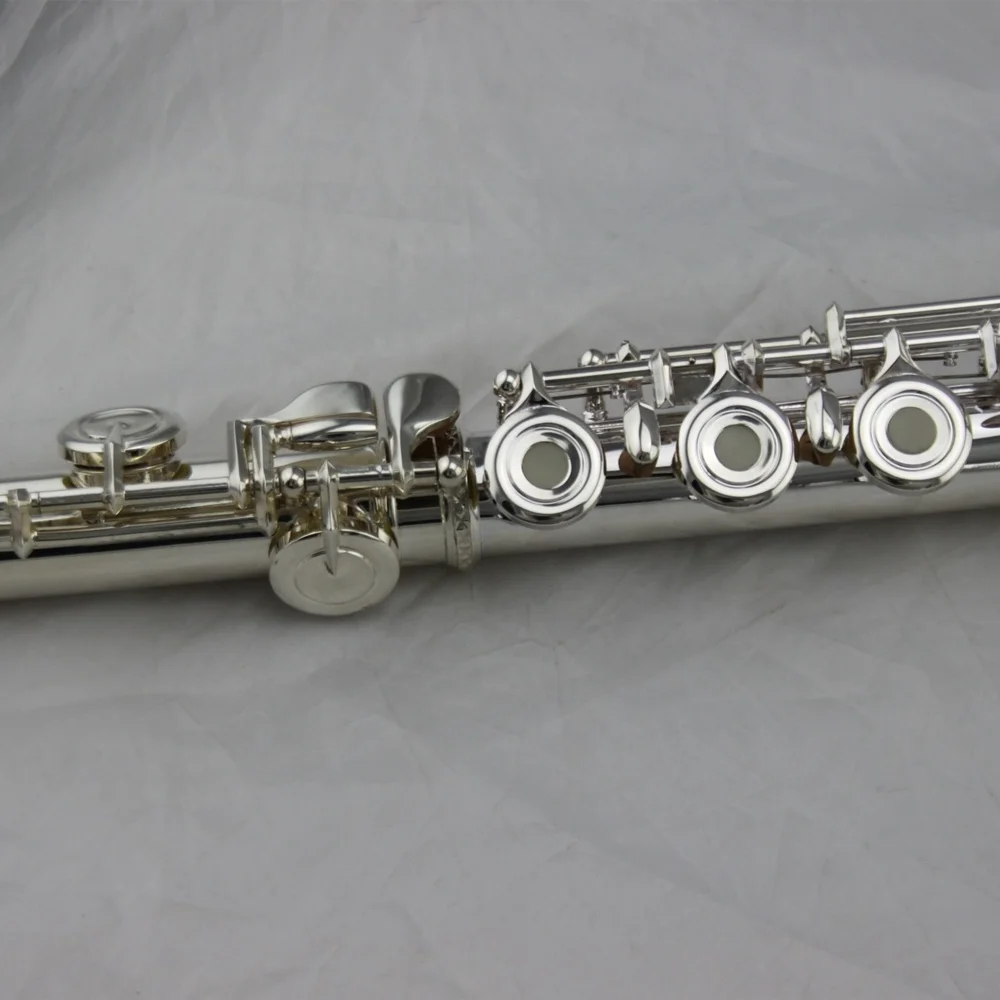 Cupronickel body Silver plated 16 open  hole Tone C flute