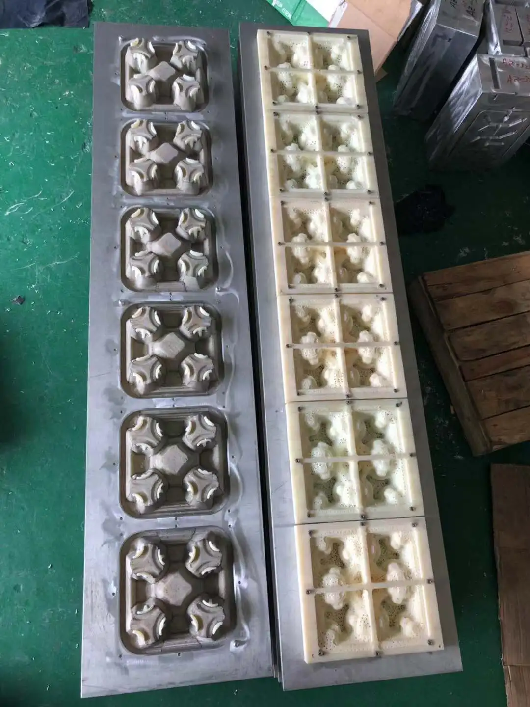 Direct Factory supply Coffee Cup Holder production line/ coffee holder making machine